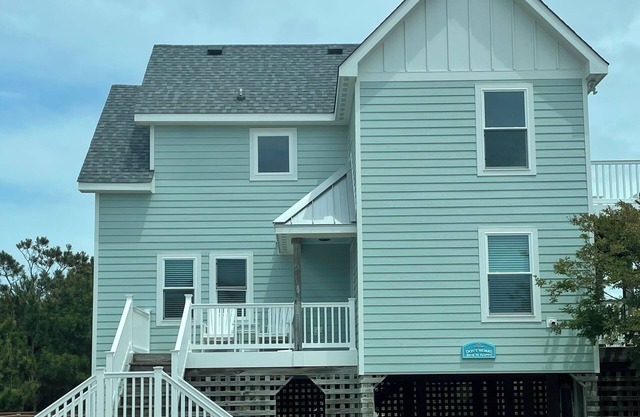 Family Paradise in Corolla: Oceanside, 4bds, Pool/Spa, Dog-Friendly