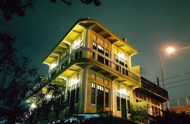 Family room in OLD TOWN "Talat Phlu"