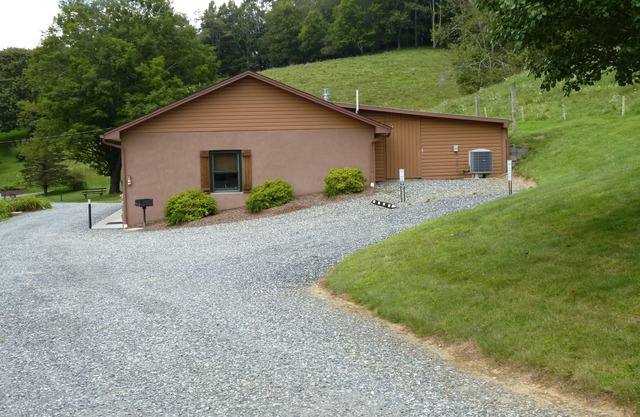 Fannie's Retreat Great Alternative to Hotel Immaculately Kept