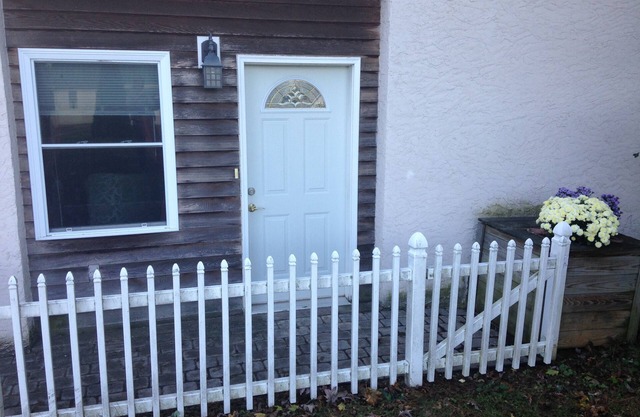 Farm cottage for football/graduation weekends.