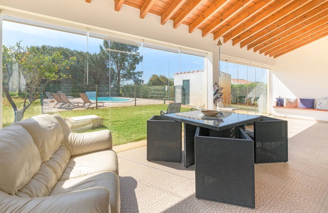 Farmhouse 'Casa Da Piscina' with Sea View, Private Pool and Wi-Fi