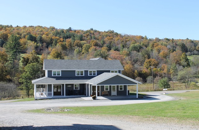 Farmhouse - Family Favorite on 220-acres