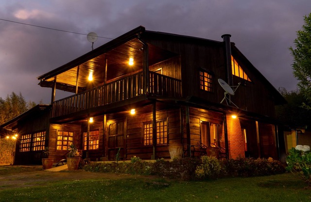 FARMLAND PARADISE, Poas Volcano 4-bedroom cabin