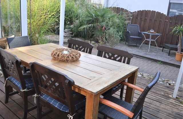 Ferienhaus Ritzhaupt, 80 qm mit Terrasse und 2 Schlafzimmern für max. 6 Personen