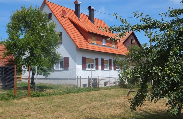 Ferienwohnung mit 65qm, 2 Schlafzimmer, 1 Wohn-/Schlafraum, für 4 Personen