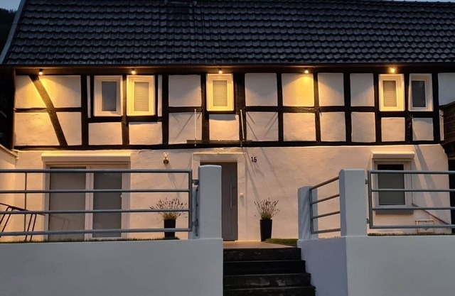 Ferienwohnung RheinZeit - Freshly renovated half-timbered house directly on the Rhine!