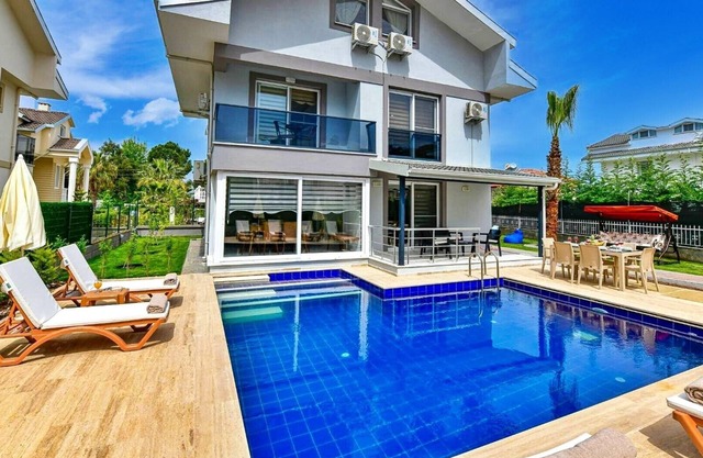 Fethiye 4 Bedroom Villa - 5847