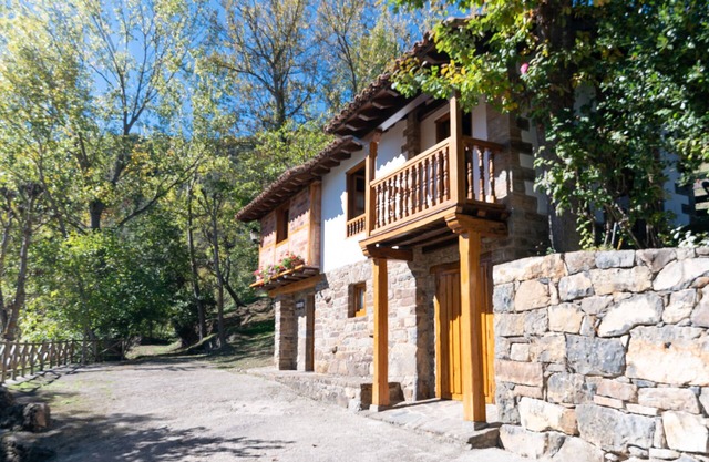 Fidalsa Mountain Views