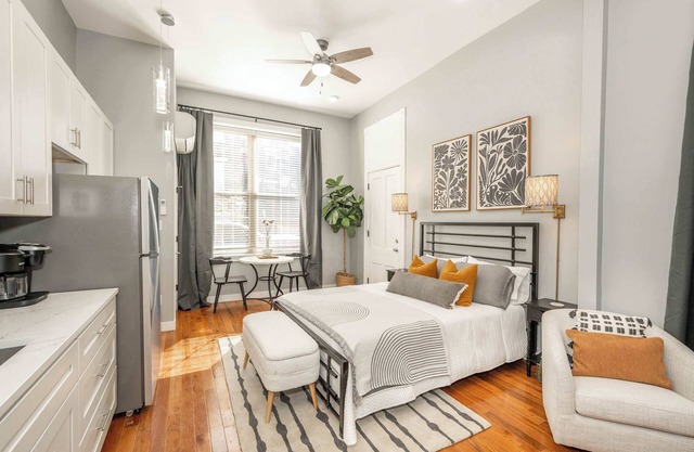 Findlay Market Suite 1 – For 2!