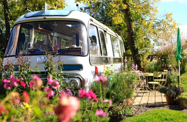 Finest Retreats | Majestic Bus