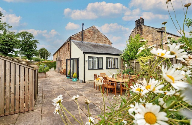 Finest Retreats | Quarry Lodge