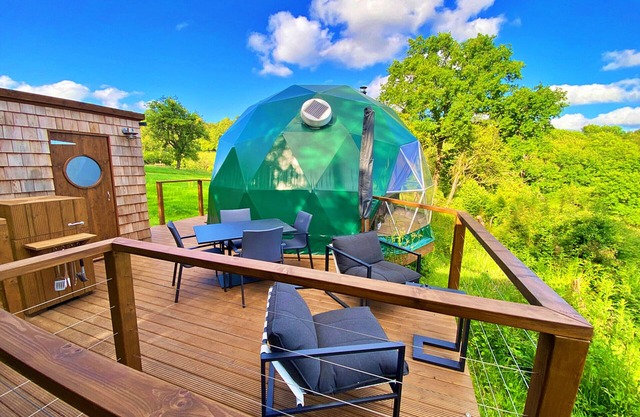 Finest Retreats | Scotney Luxury Dome