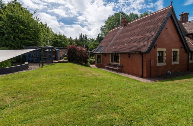 Finest Retreats | The Grove Annexe