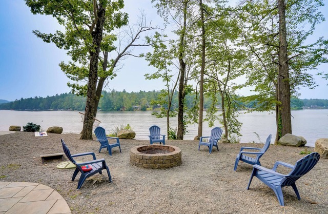 Fire Pit + Views: Crooked Lake Group Getaway!