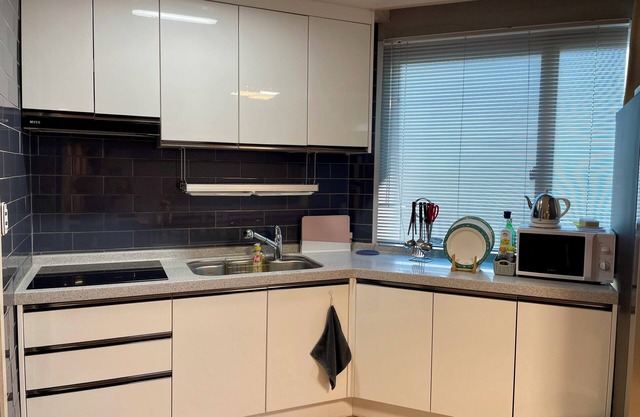 Firenze guesthouse-Close to Airport, Paradise city, Inspire, Unseo station