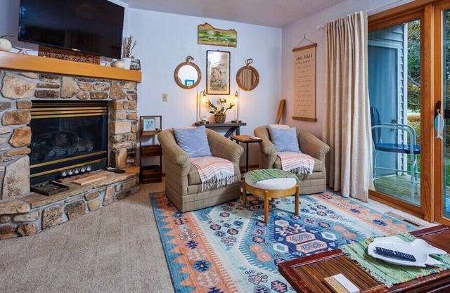 Fish Creek Hale Condo in Door Cty