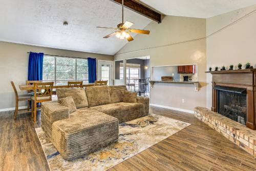Fish, Golf, Explore Home 3 Mi to Prien Lake Park!