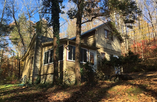 Fish the "Little J"/Cozy Cottage convenient to Juniata College & Penn State