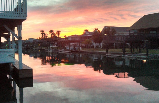 Fisherman's Paradise-Closest Canal Rental to Bait,Gas,Restaurant& Bar by Boat