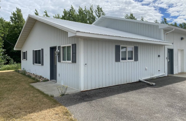 Fishing for a room.we've got a great catch! Excellent location near Woman Lake