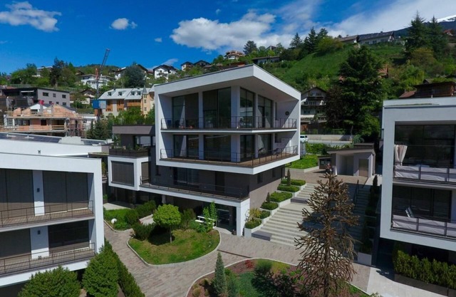 Flat in Brixen with large balcony