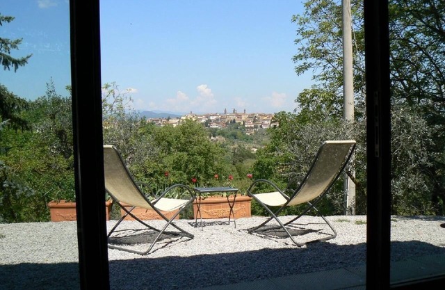 Flat in Monte San Savino with barbecue