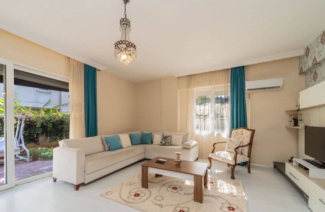 Flat with Backyard 600 m to Duden Waterfalls