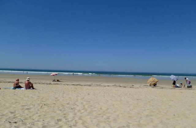 Flat with seaview - 50m from beach- 3/4 persons