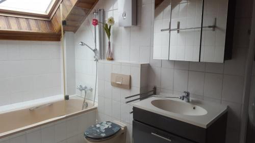 flats-4u - Cosy, quiet & clean apartments in the city (Apt. 5)
