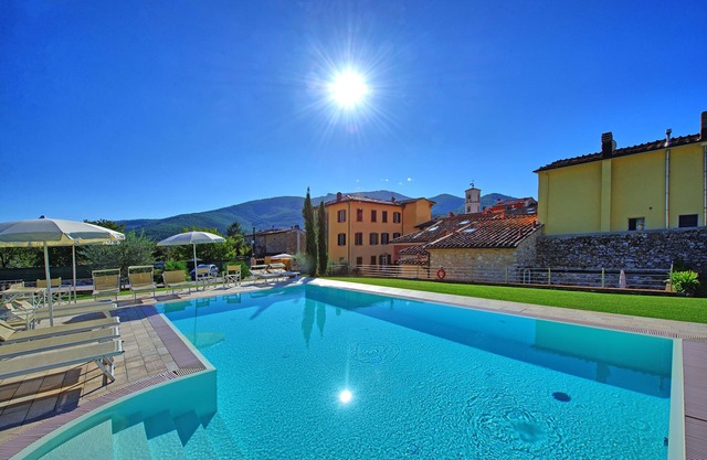 Flavia 1 - Vacation Rental with swimming pool in Lucca