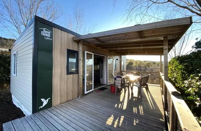 Flower Camping Saint Amand * - Homeflower Premium 33m2 (6p-3ch), Clim, TV, LV, bed 160, plancha, Nespresso, terrace XXL 6 people