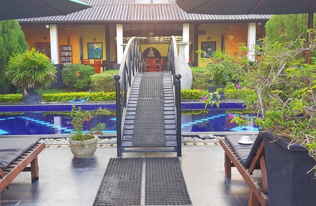 Flower Garden Lake resort