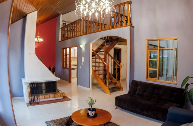 Flower House, Chapinero, Zona G