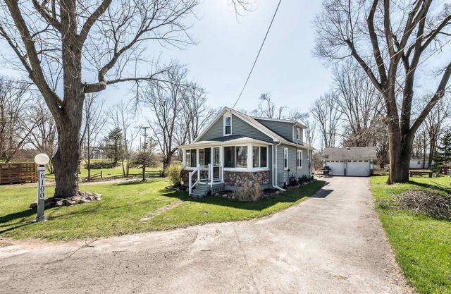 Fonda Lake Bungalow