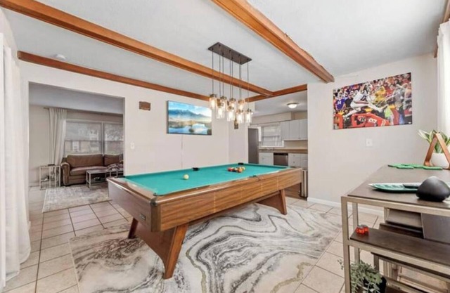 Football Haven: 3 Min to HOF and Belden Village
