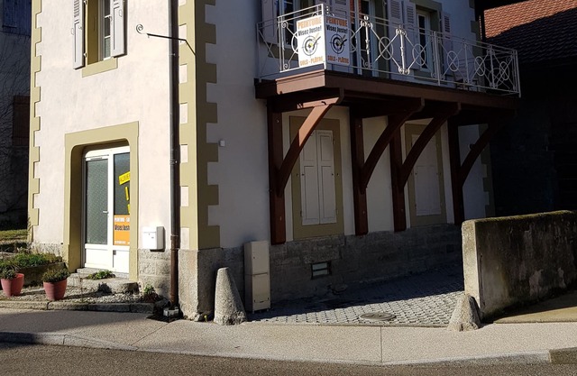 For 4 max Maisonette end 1800 village center of Le Châble 74160 15mins Geneva.