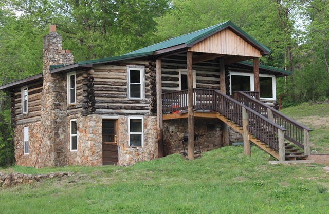 'For Old Time's Sake' Log Cabin