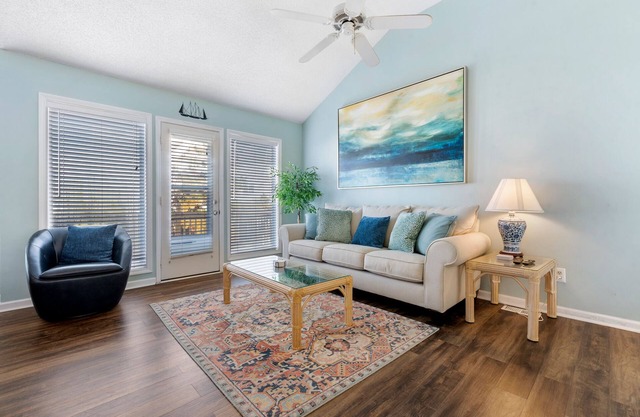 For The Halibut: Pet-friendly Condo less than 500 ft. to the beach!