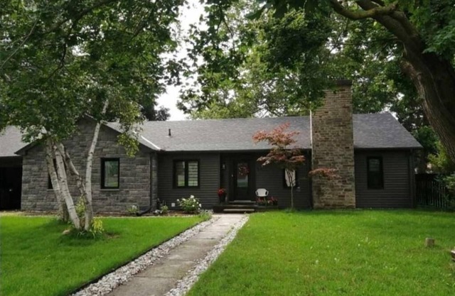 Forest City Furnished (one Bedroom) in a brand-new house for one male.n