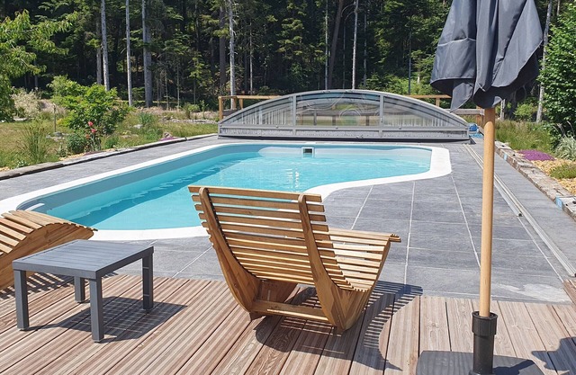 Forest duplex with pool and Wi-Fi
