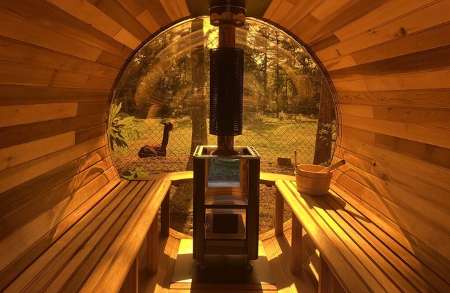 Forest House Hoeve de Zuidrand, Veluwe. Large garden, sauna, hot tub, privacy & alpacas