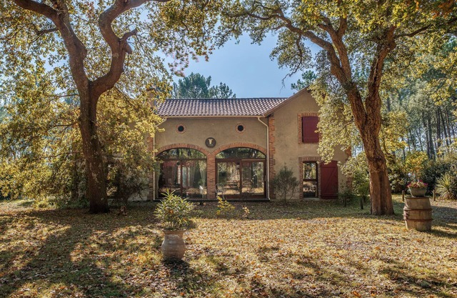 Former farm of 140m2 in the Landes area nineteenth century