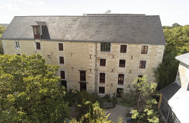 Former flour mill 20 minutes from La Rochelle: sleeps 25