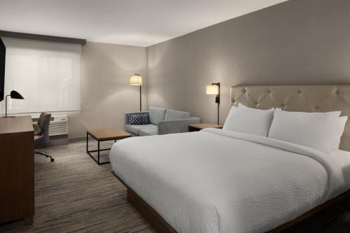 Four Points by Sheraton Downtown Seattle Center