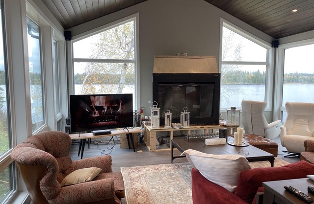 Four Season Cottage - New Construction on Remote Lake