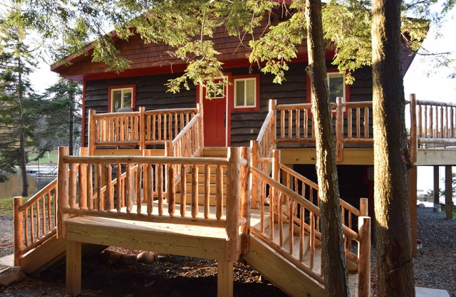 Four seasons Boathouse on Tupper Lake