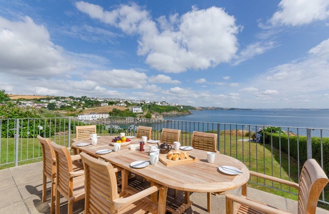 Four Winds - Five Bedroom House, Sleeps 10