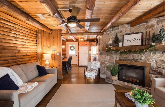 Fox Creek Cabin in the woods with stream
