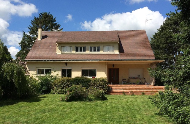 Large house 280m2 5000m2 garden 1h Paris near forest and pond, telecommuting