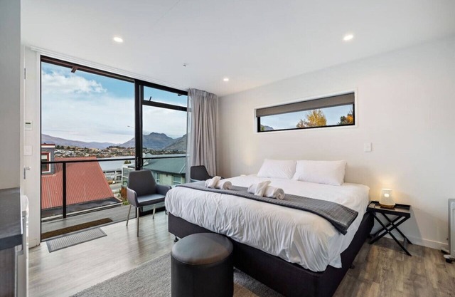 Frankton Breeze 1 | Studio Unit